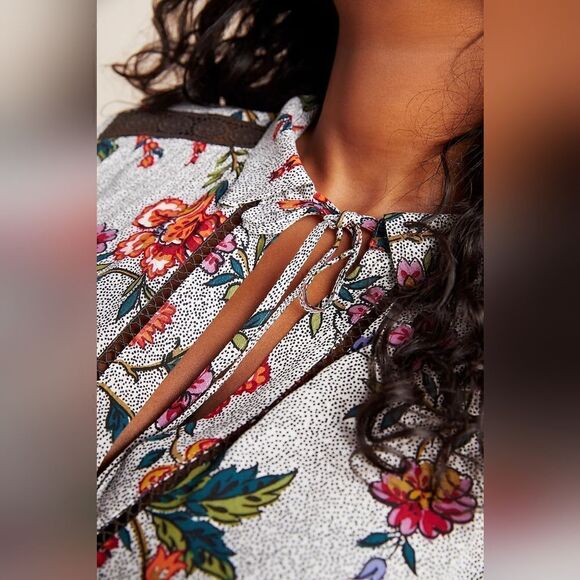 Anthropologie Maeve Janie Top Flounced Peasant Blouse Size 4 Floral - Picture 9 of 10